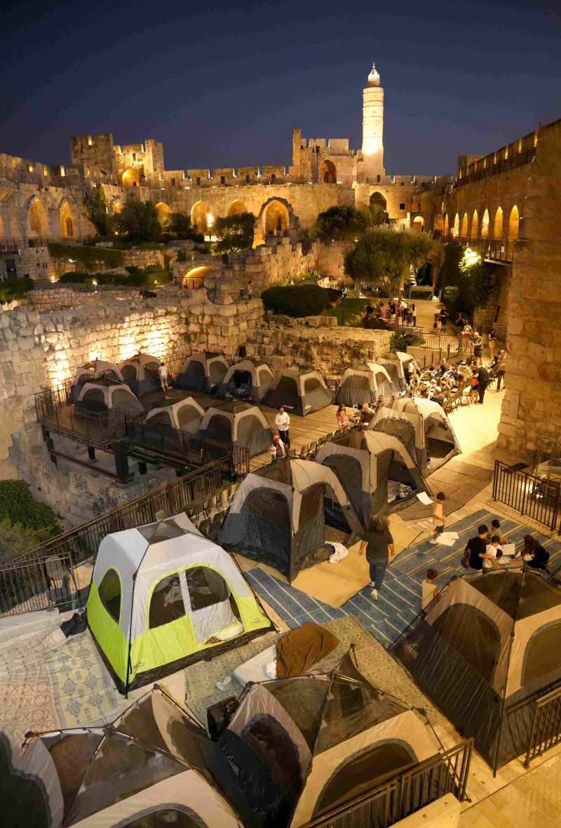 קמפינג מגדל דוד ירושלים
